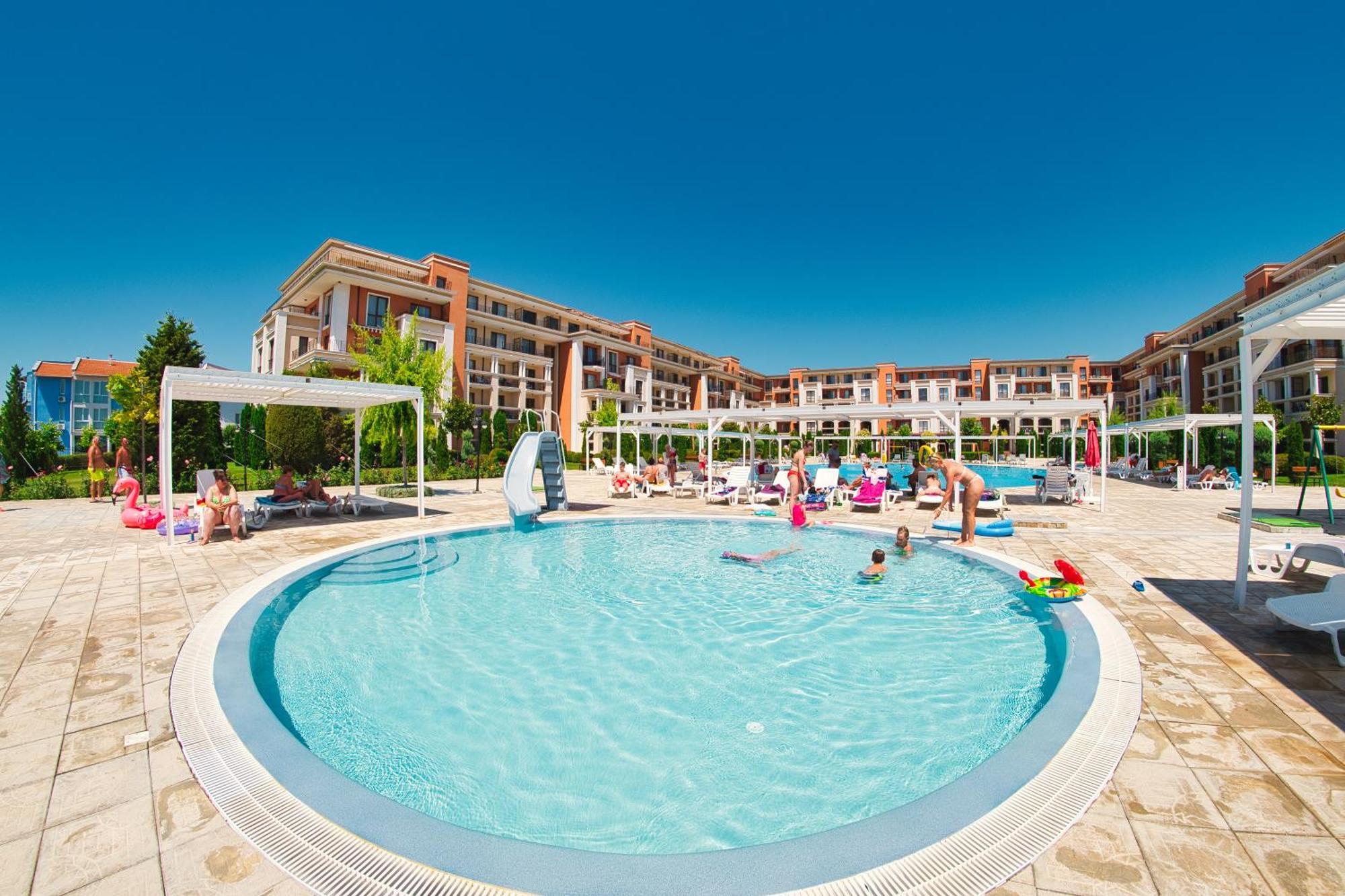 Prestige Mer D'Azur 써니비치 외부 사진