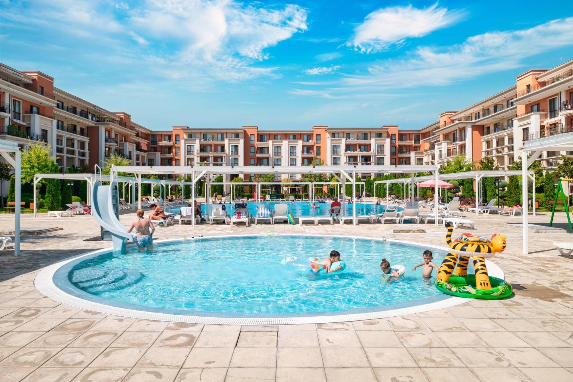 Prestige Mer D'Azur 써니비치 외부 사진
