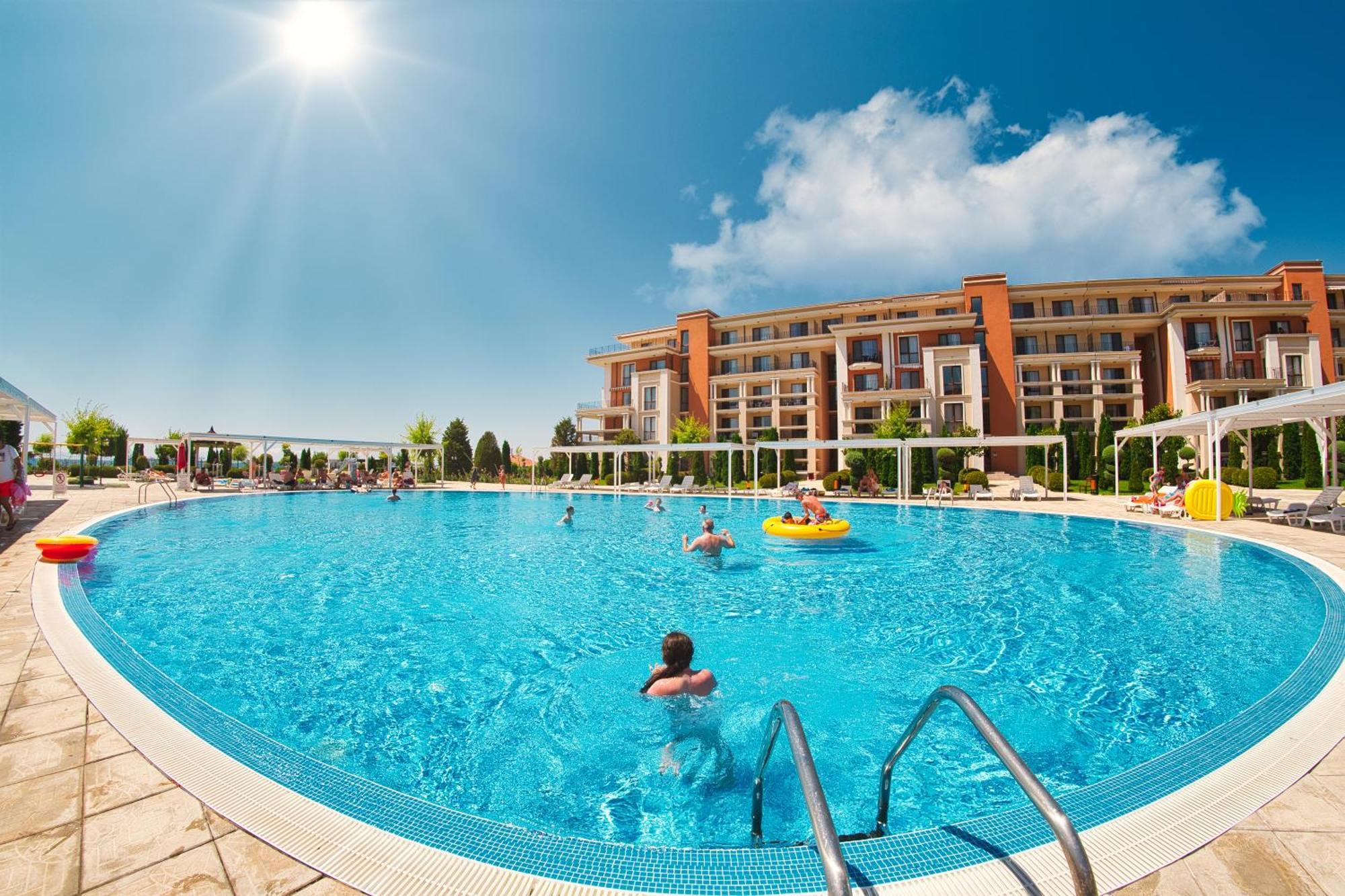 Prestige Mer D'Azur 써니비치 외부 사진